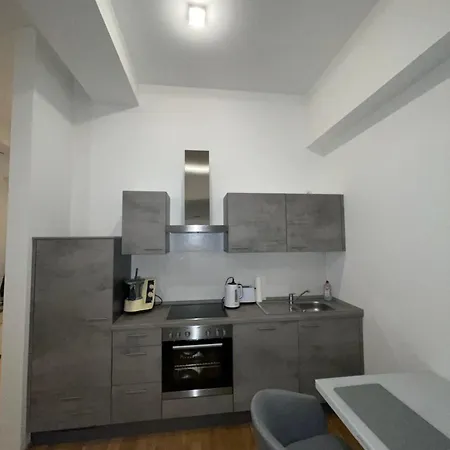 Frankfurt Apartment *